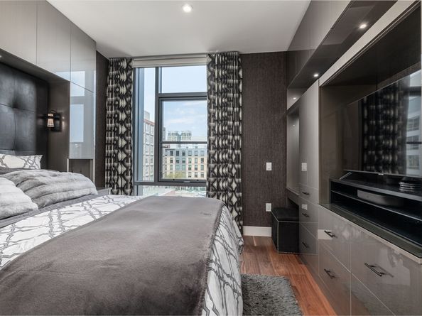 32 Traveler St 510, Boston MA 02118