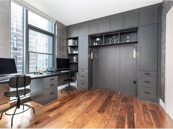 32 Traveler St 510, Boston MA 02118