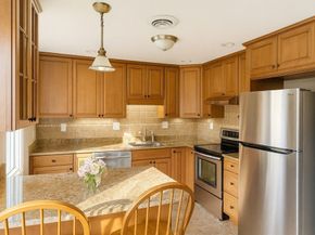 46 Union Sq 46, Randolph MA 02368