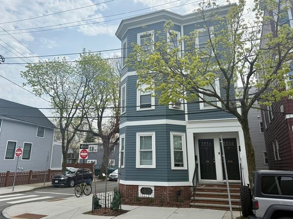 26 Plymouth 3, Cambridge MA 02141
