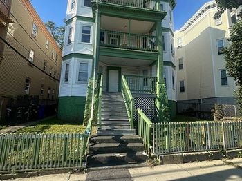 6 Deering Rd