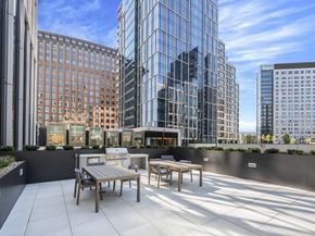 135 Seaport Blvd 2001, Boston MA 02210