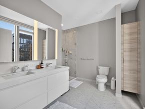 135 Seaport Blvd 2001, Boston MA 02210