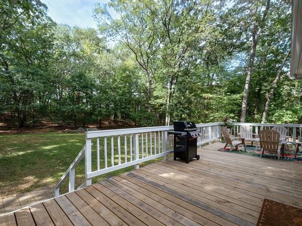 6 Parker River Dr, Newbury MA 01922