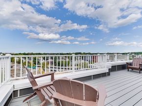 2 Cliveden St 601E, Quincy MA 02169