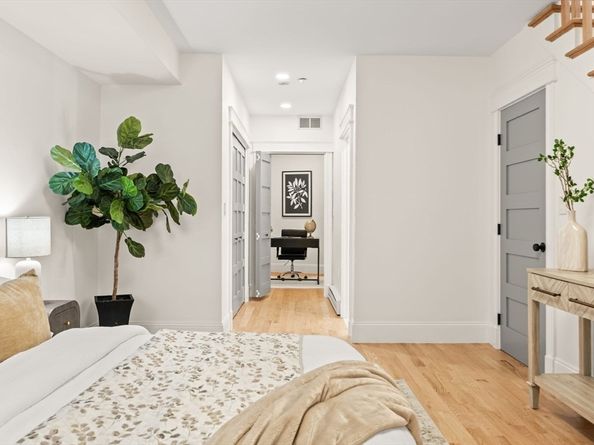 53 Thomas Park 2, Boston MA 02127