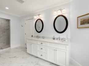 8 Normandie Rd, Dover MA 02030