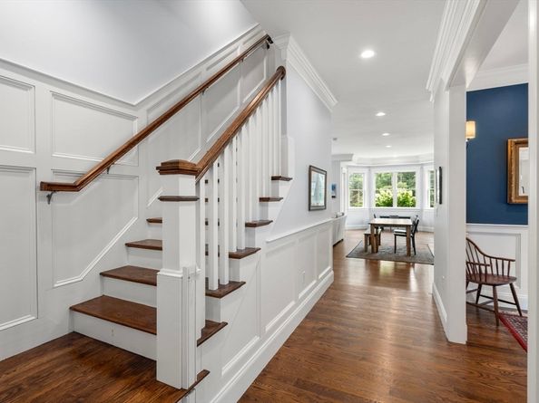 8 Normandie Rd, Dover MA 02030