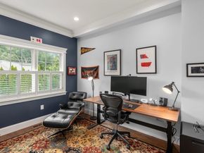 8 Normandie Rd, Dover MA 02030