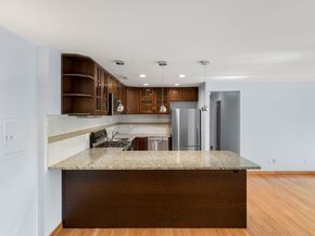 6 Juniper St 16, Brookline MA 02445