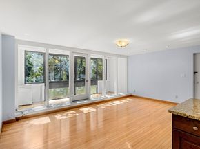 6 Juniper St 16, Brookline MA 02445