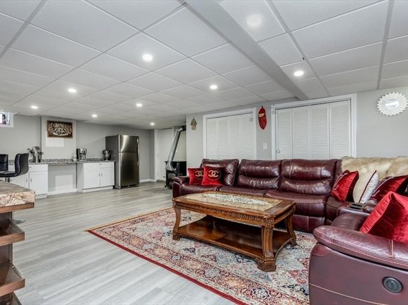 134 Nahant St B, Wakefield MA 01880