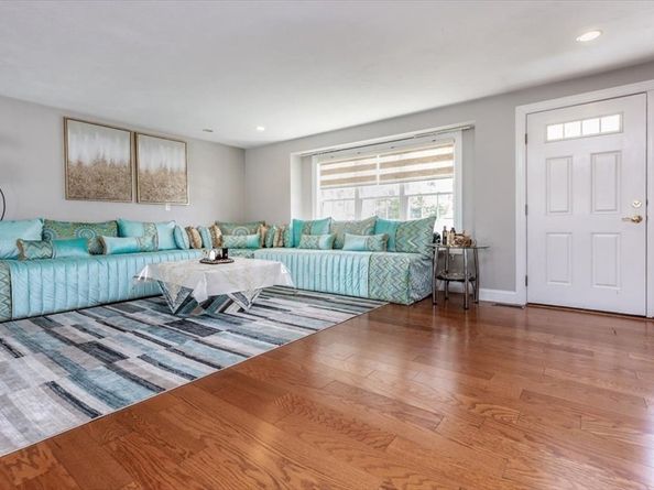 134 Nahant St B, Wakefield MA 01880