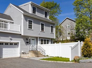 134 Nahant St