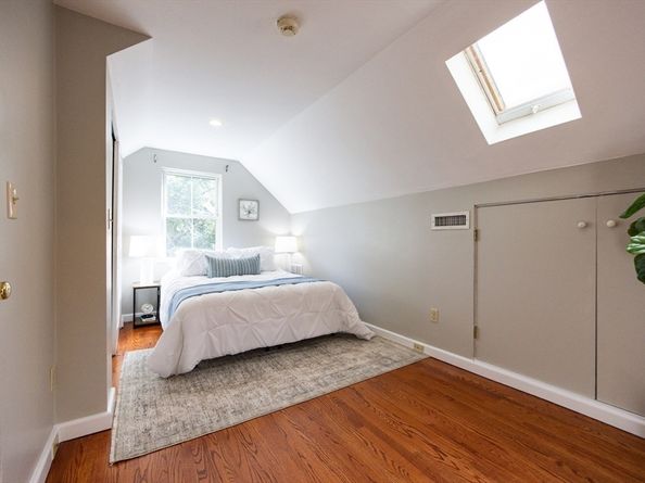 137-139 Thorndike St 2, Arlington MA 02474