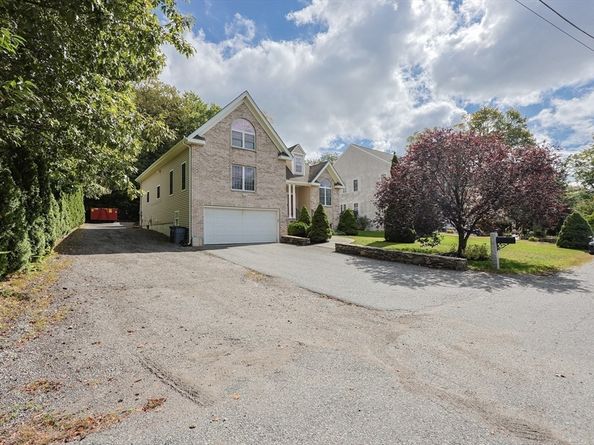 9 Hillside Avenue, Milford MA 01757