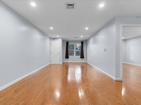 30 Franklin St 105, Malden MA 02148