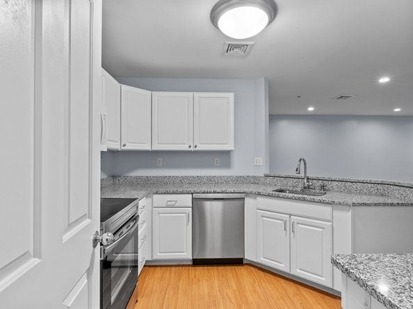 30 Franklin St 105, Malden MA 02148