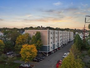 30 Franklin St 105, Malden MA 02148