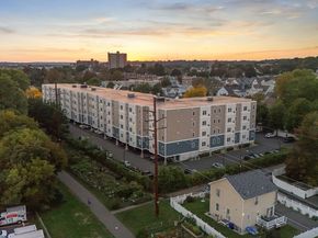 30 Franklin St 105, Malden MA 02148