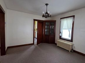 33 Carlisle St, Worcester MA 01602