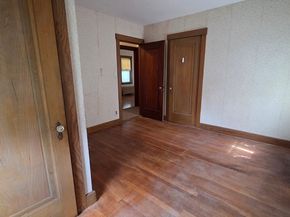 33 Carlisle St, Worcester MA 01602