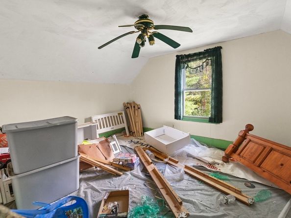 1212 Southbridge Rd, Warren MA 01083