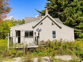 1212 Southbridge Rd, Warren MA 01083