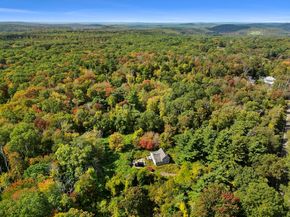1212 Southbridge Rd, Warren MA 01083