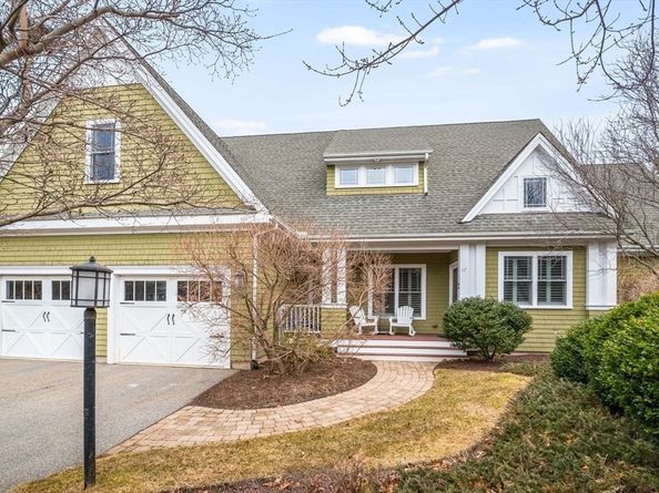 17 Aberdeen 17, Plymouth MA 02360