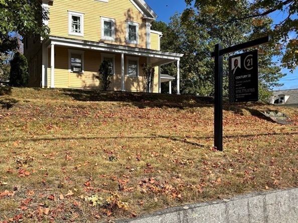 25 Union St, Leominster MA 01453