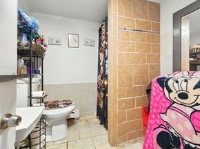 25 Union St, Leominster MA 01453