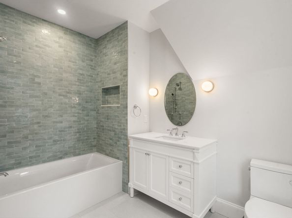 19 Northgate Road, Wellesley MA 02481