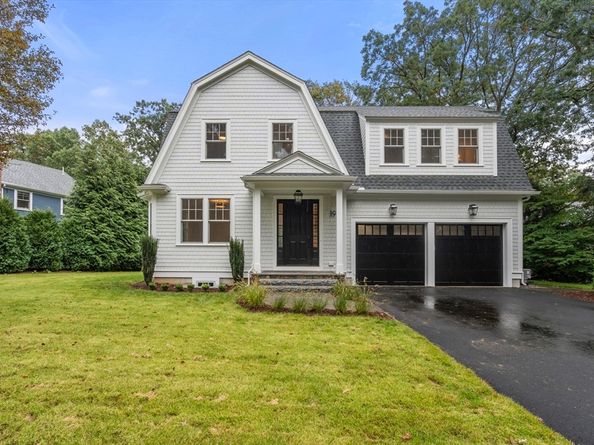 19 Northgate Road, Wellesley MA 02481