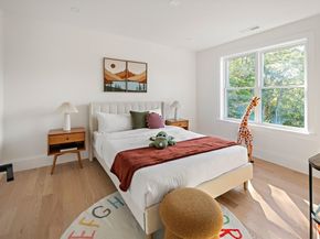 3 Frank St, Woburn MA 01801