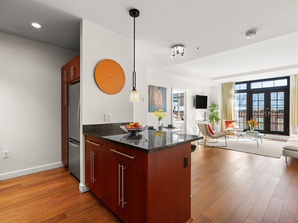 29 Otis St 409, Cambridge MA 02141