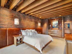 28-32 Atlantic Ave 436, Boston MA 02110