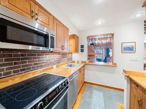 28-32 Atlantic Ave 436, Boston MA 02110