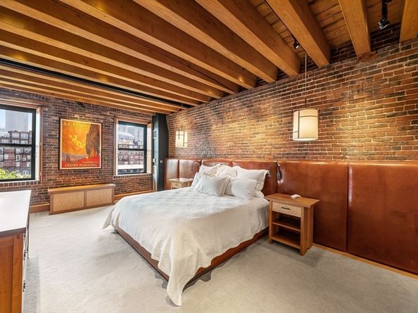 28-32 Atlantic Ave 436, Boston MA 02110