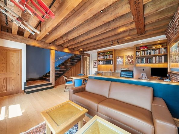 28-32 Atlantic Ave 436, Boston MA 02110