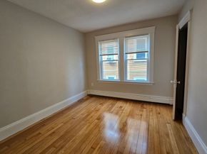 8-10 Chatham St 4, Cambridge MA 02139