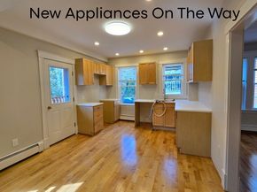 8-10 Chatham St 4, Cambridge MA 02139