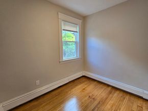 8-10 Chatham St 4, Cambridge MA 02139