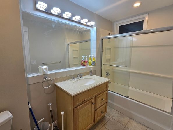 8-10 Chatham St 4, Cambridge MA 02139
