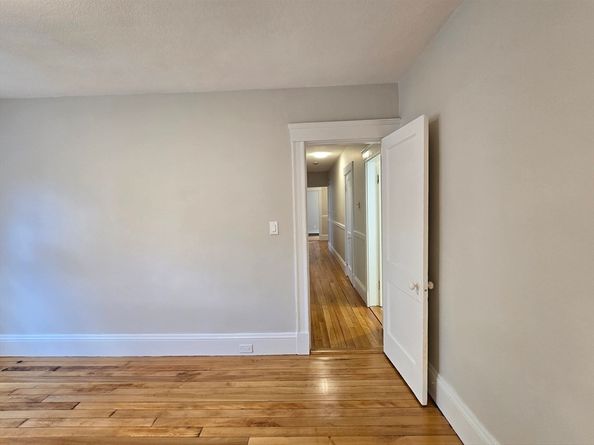8-10 Chatham St 4, Cambridge MA 02139