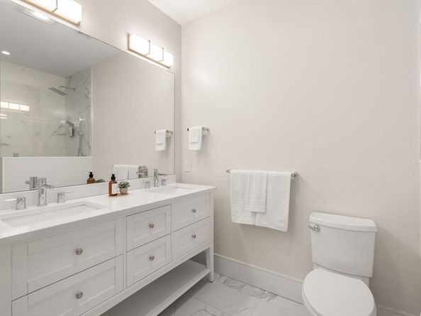 577 Baker Street 577, Boston MA 02132