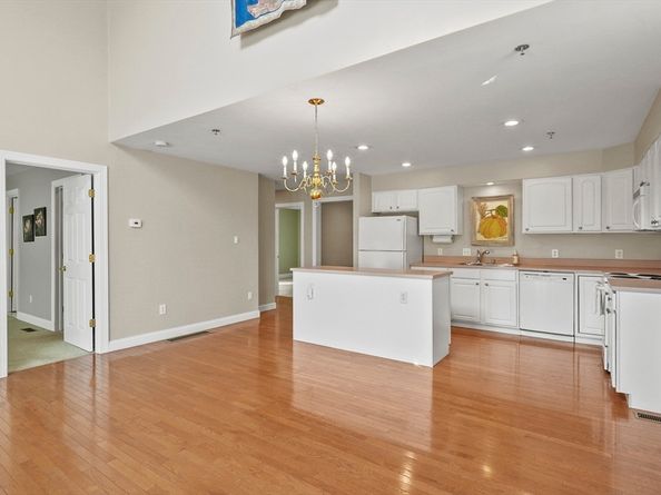 83 Hillside Village Drive 83, West Boylston MA 01583