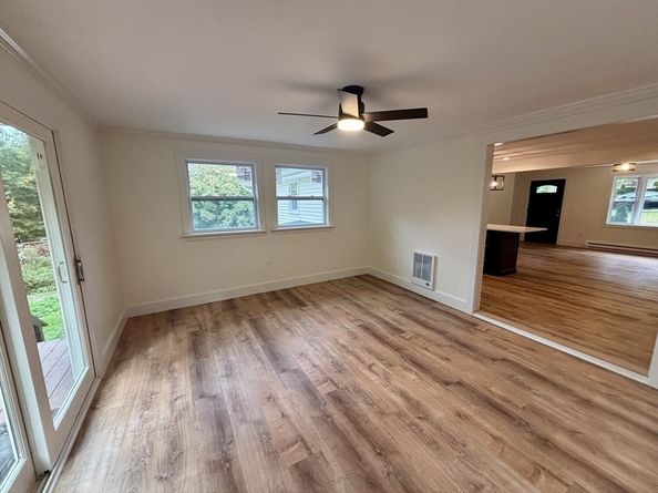 8 Blueberry Lane, Sturbridge MA 01566