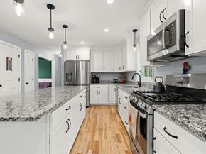 17 Pond Edge Trl, Wareham MA 02571