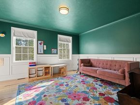 17 Pond Edge Trl, Wareham MA 02571